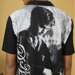 Viste con Magia: Camisa Negra de Harry Potter