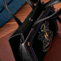Diseño Único: Bolso de Hogwarts con Patrón