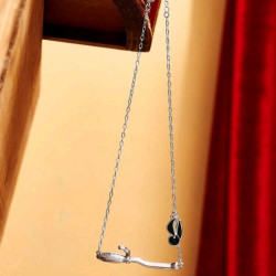 La Snitch y su Collar Mágico