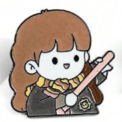 Broche Pin de Hermione: Accesorio de Hechicera