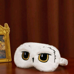 El Encanto del Antifaz Blanco de Hedwig