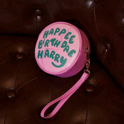Pastel Happee: Monedero Ideal para Regalos