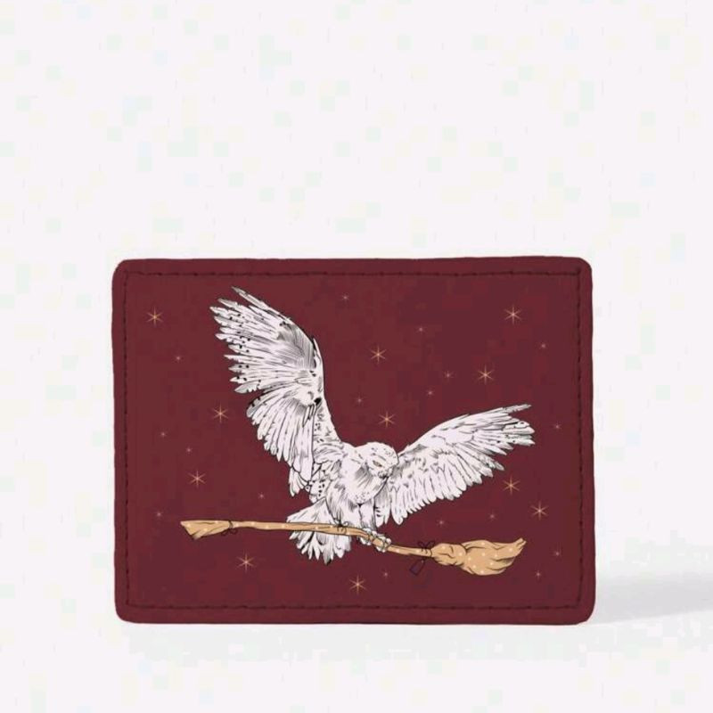 Estampado Hedwig: Tu Tarjetero Ideal