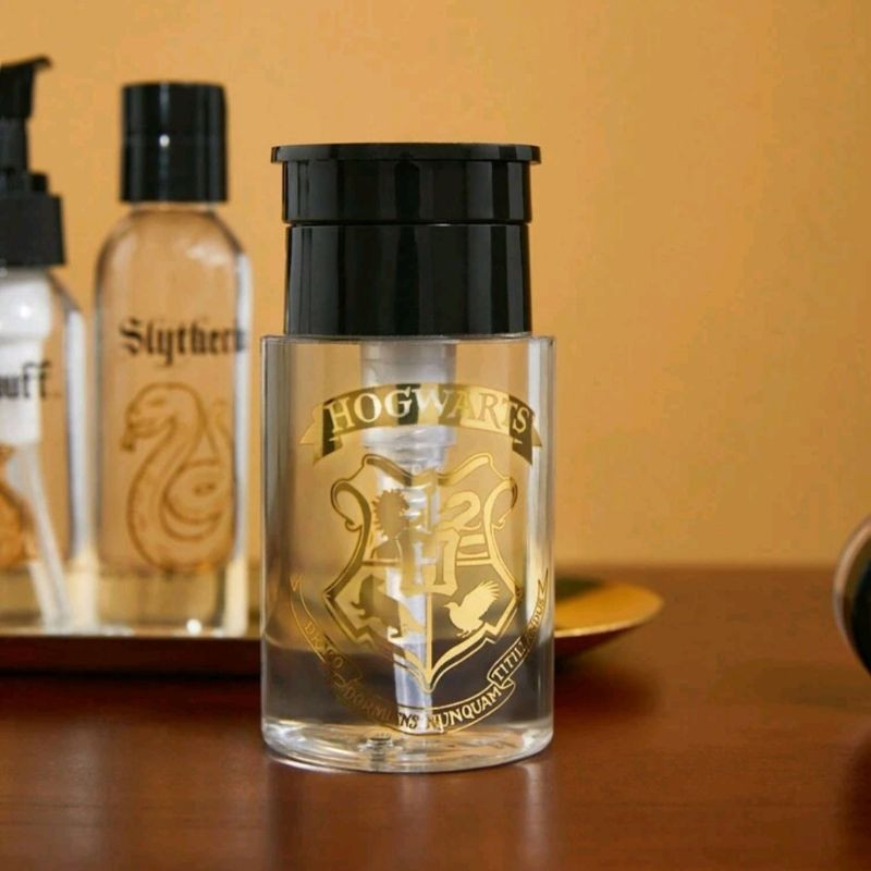 Botella Dispensadora de Portátil Hogwarts - Accesorio Mágico y Funcional para Fans de Harry Potter