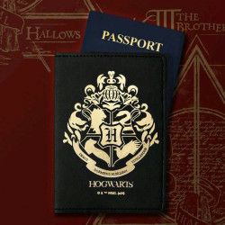 Porta Pasaporte Escudo Dorado Hogwarts - Accesorio Mágico para Viajeros de Harry Potter