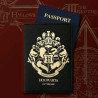 Porta Pasaporte Escudo Dorado Hogwarts - Accesorio Mágico para Viajeros de Harry Potter
