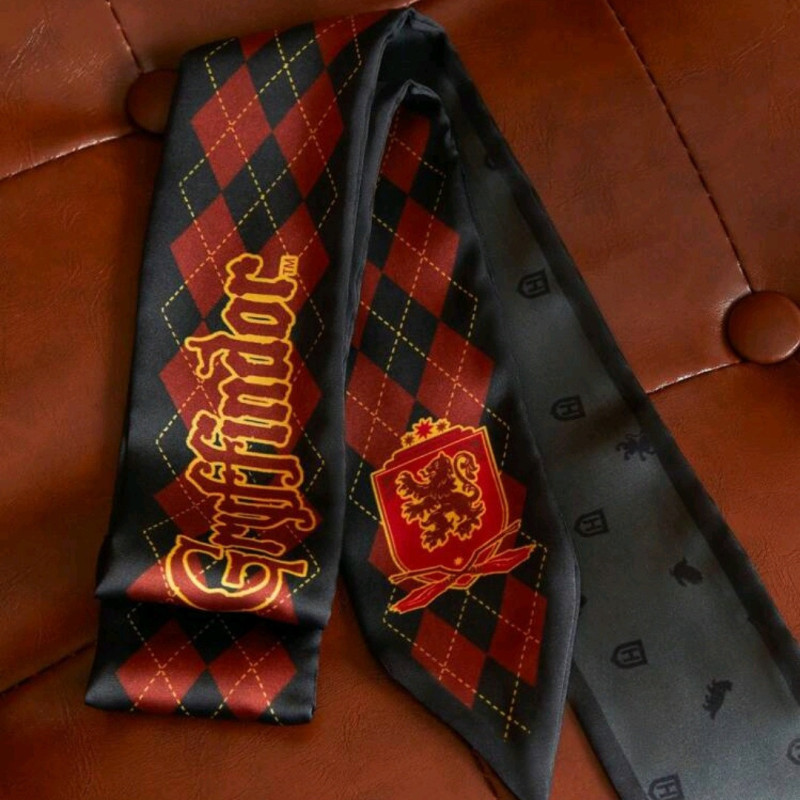 Bandana Gryffindor - Accesorio Mágico de Harry Potter