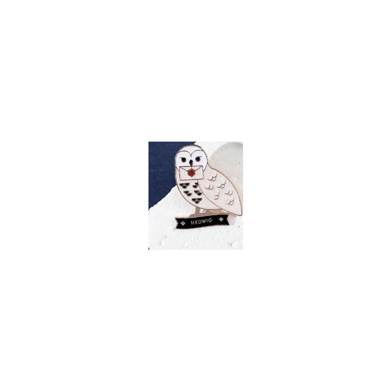 Broche Pin Hedwig: Un símbolo de amistad