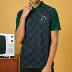 Polera Cuello Polo Slytherin: Estilo Único y Cool