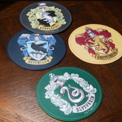 Set de Posavasos Hogwarts: ¡Magia en tu Mesa!