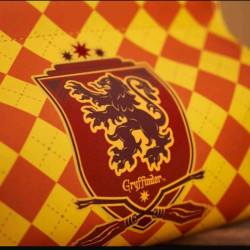 Porta Servilletas Gryffindor: Magia en tu Mesa