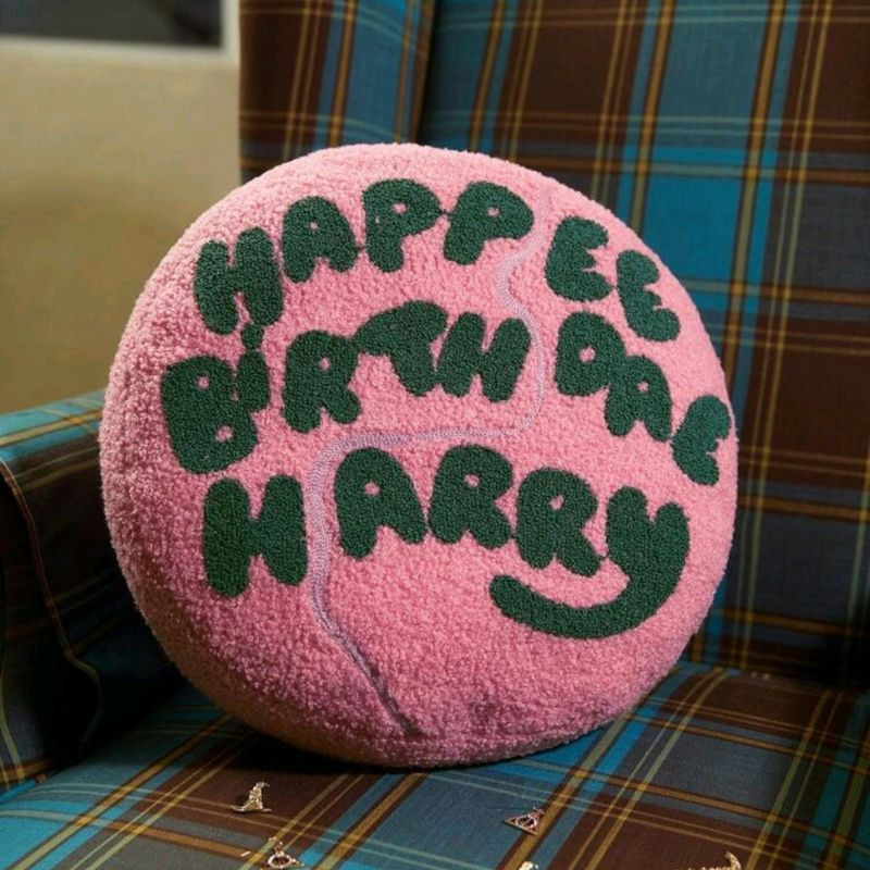 Almohada Happe para Celebrar a Harry